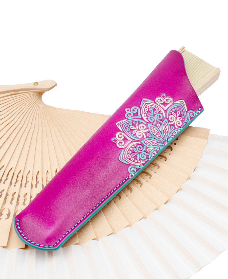 Funda-Abanico-Piel-Mandala-Morado