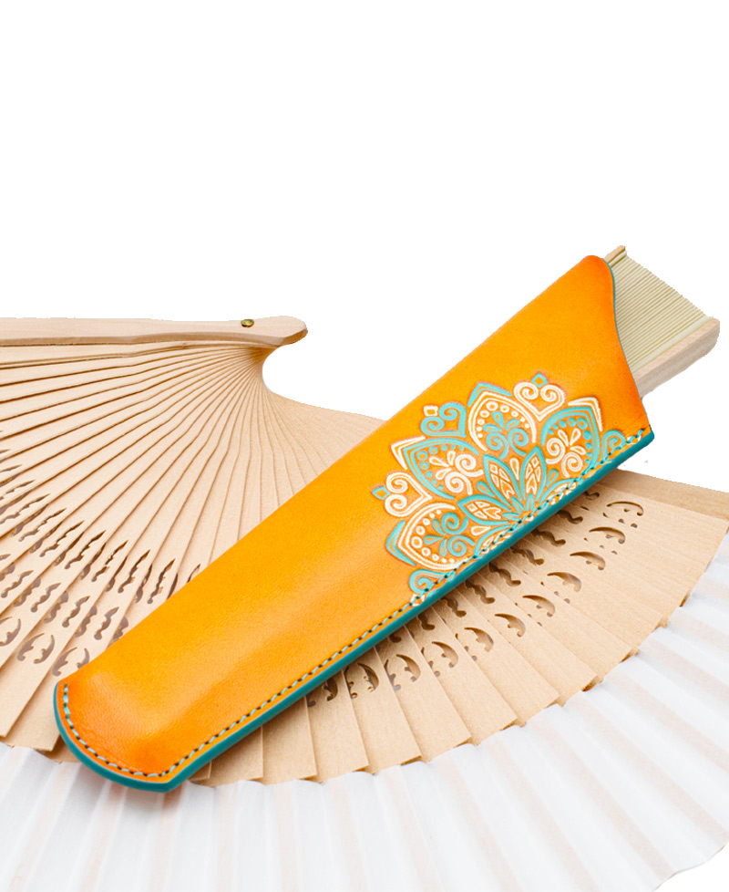 Funda-Abanico-Piel-Mandala-Orange